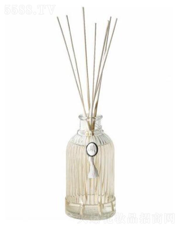 (Ϻ)Ʒƹɷ޹˾Ϻ ?sh)۠­h(hun)Փ]l(f)Һ200ml C W֮ĭ