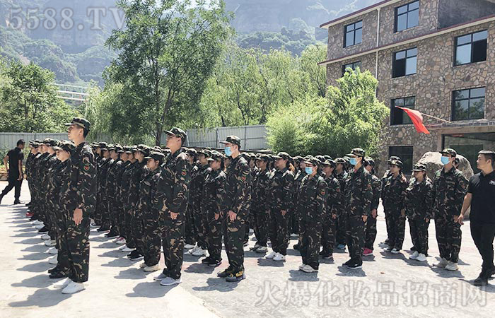 ۈF(tun)(du)ԽԸŬؓ(f)